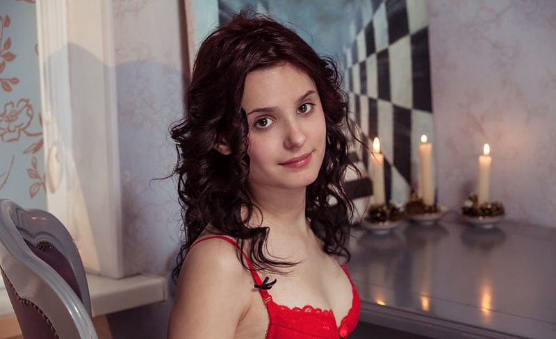 Полина, 25